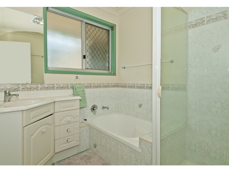 12 Hazel Place, Beenleigh QLD 4207