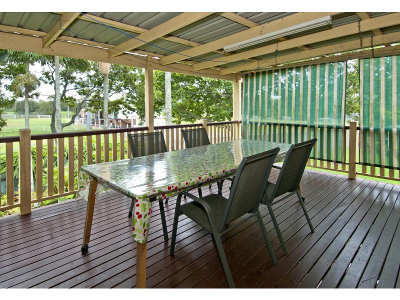 12 Hazel Place, Beenleigh QLD 4207