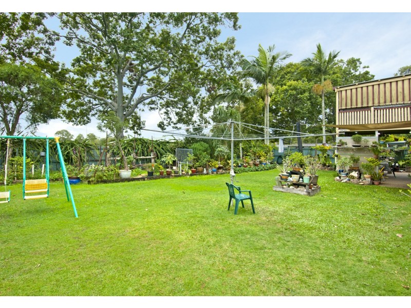 12 Hazel Place, Beenleigh QLD 4207