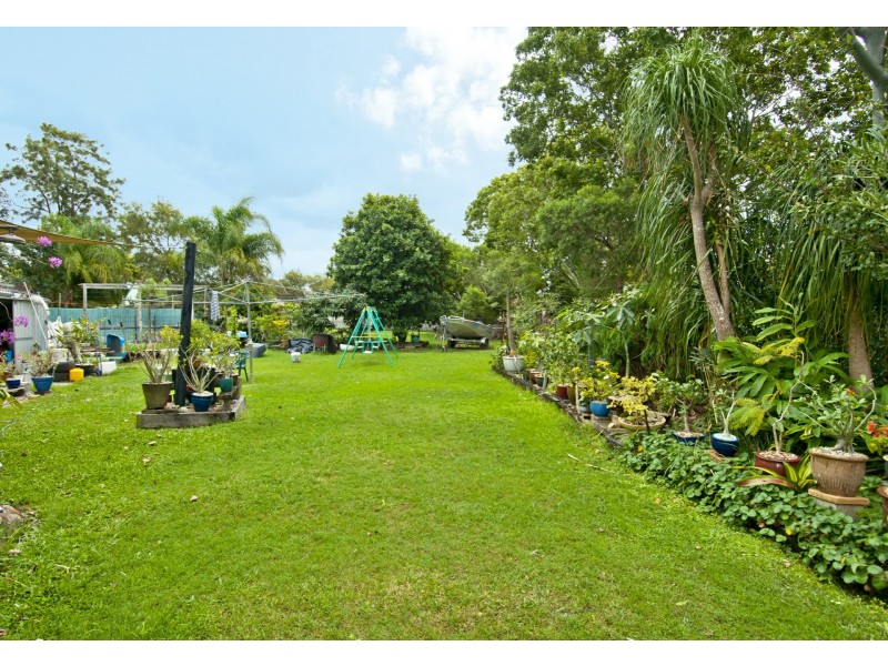 12 Hazel Place, Beenleigh QLD 4207