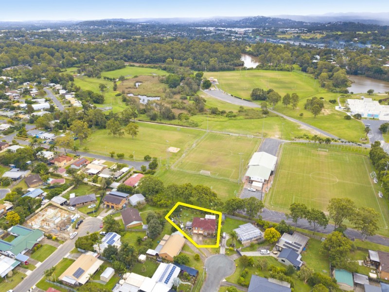 12 Hazel Place, Beenleigh QLD 4207
