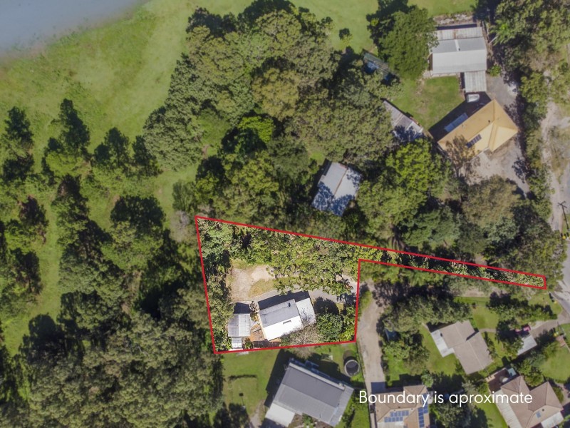 5 Curlew Crescent, Eagleby QLD 4207