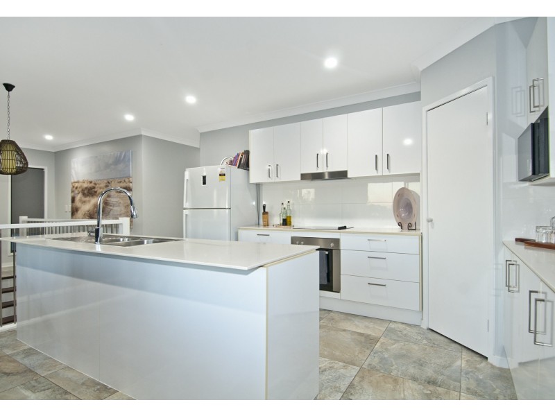 21 Savannah Court, Waterford QLD 4133