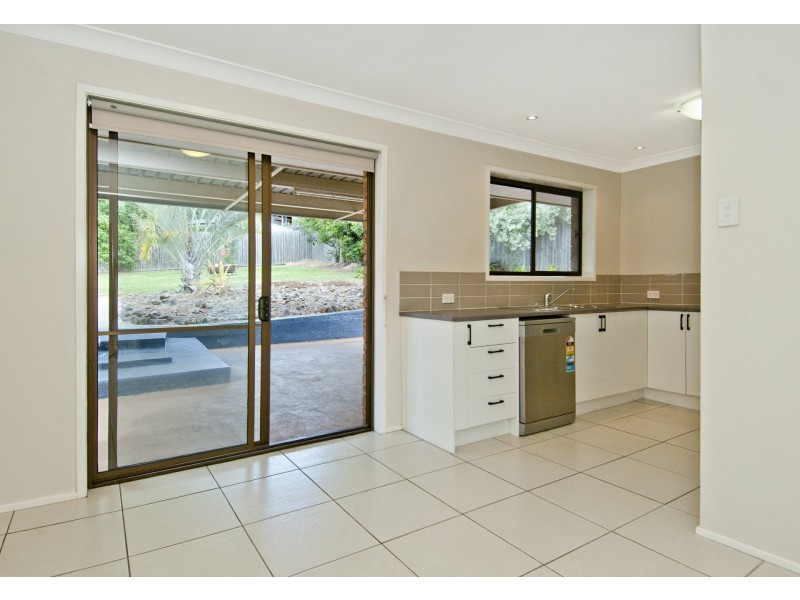 31 Shields Street, Mount Warren Park QLD 4207