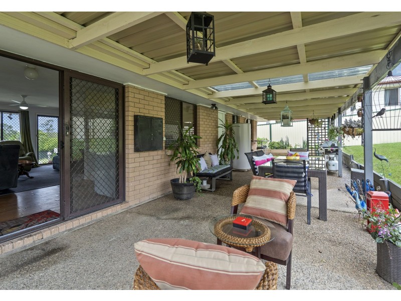 11 Sandstone Crt, Eagleby QLD 4207
