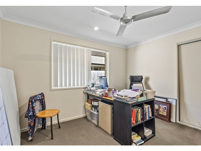 20 Ernestine Circuit, Eagleby QLD 4207
