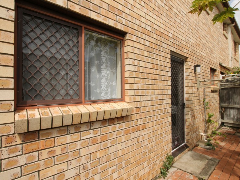 8/13 Muchow Street, Beenleigh QLD 4207