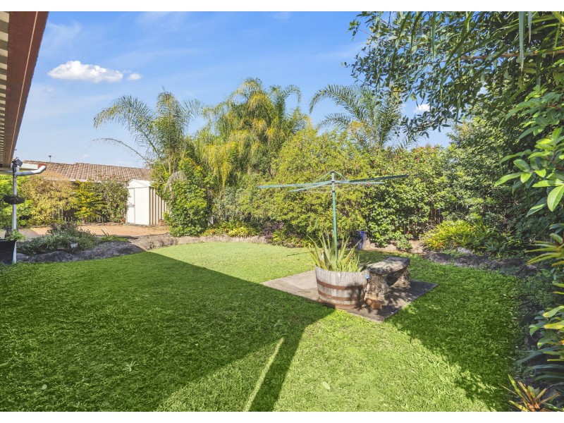 118 Castile Crescent, Edens Landing QLD 4207