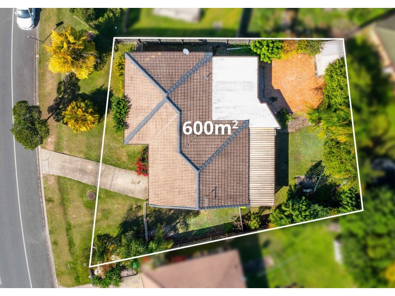 118 Castile Crescent, Edens Landing QLD 4207