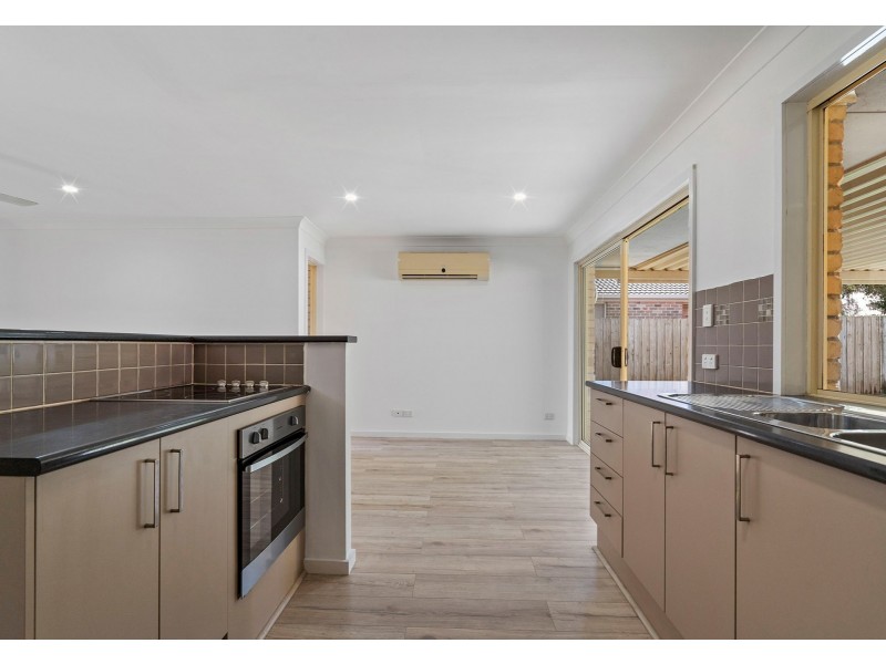 37 Stoten Street, Eagleby QLD 4207