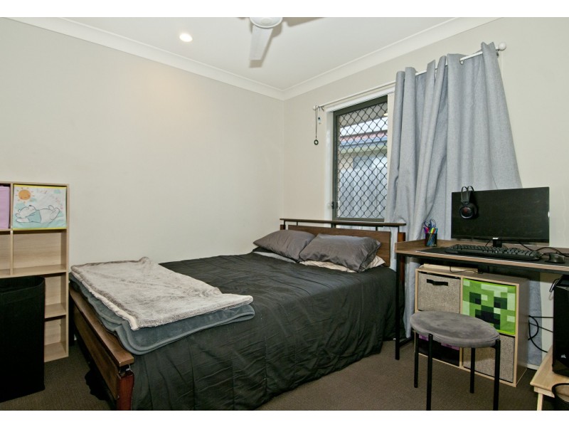 8 Barrington Cct, Waterford QLD 4133