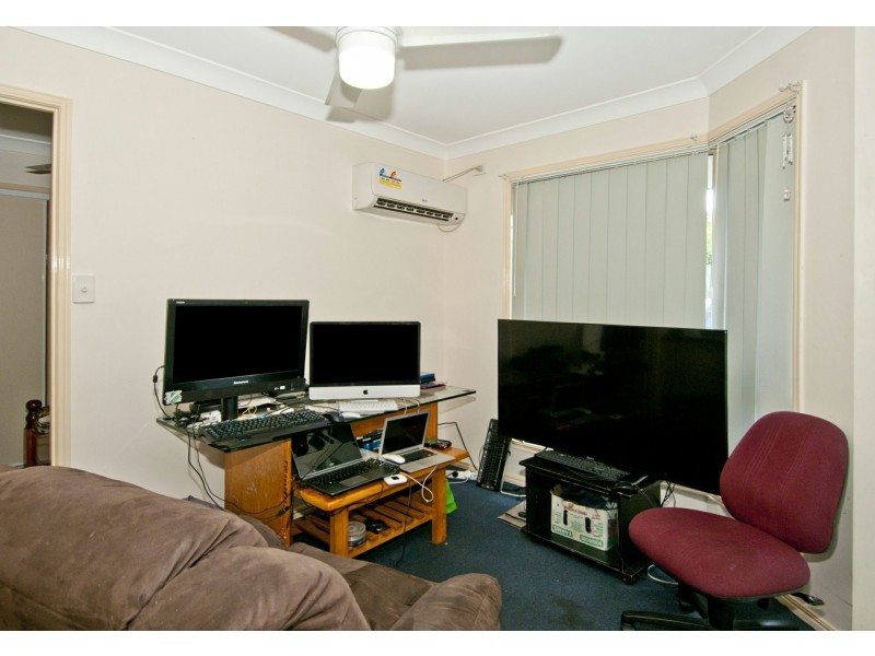 3/8 Page Street, Bethania QLD 4205