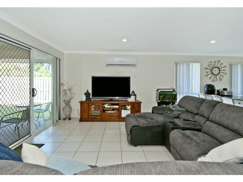 39 Breezeway Drive, Bahrs Scrub QLD 4207