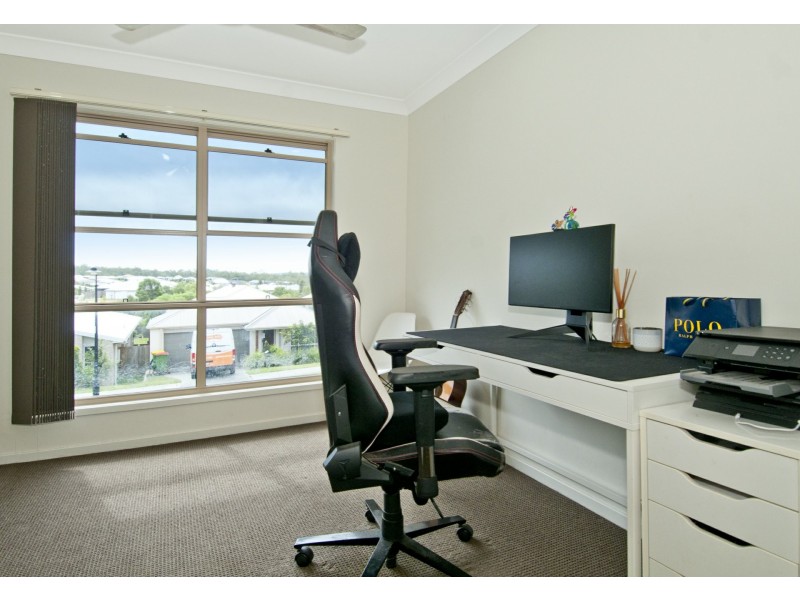 31 Dysart Drive, Holmview QLD 4207