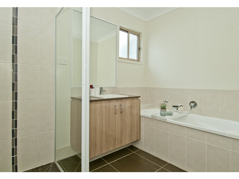31 Dysart Drive, Holmview QLD 4207