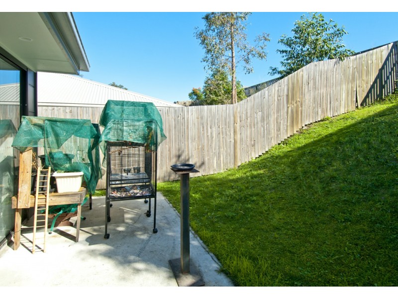 92 Pepper Tree, Holmview QLD 4207