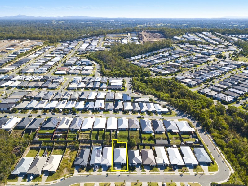 92 Pepper Tree, Holmview QLD 4207