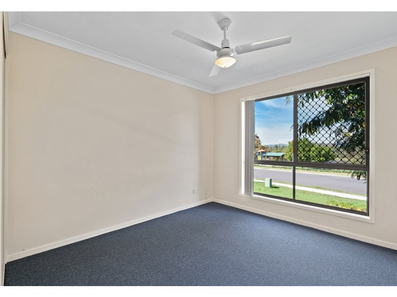 38 Lake Manchester Steet, Logan Reserve QLD 4133