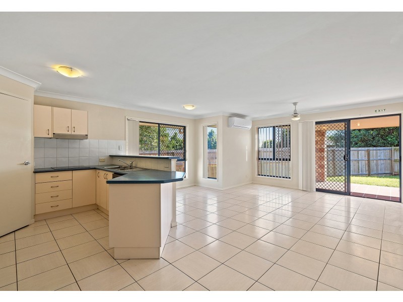 38 Lake Manchester Steet, Logan Reserve QLD 4133