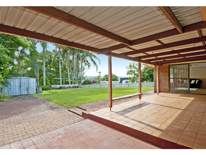 39 Lima Street, Edens Landing QLD 4207