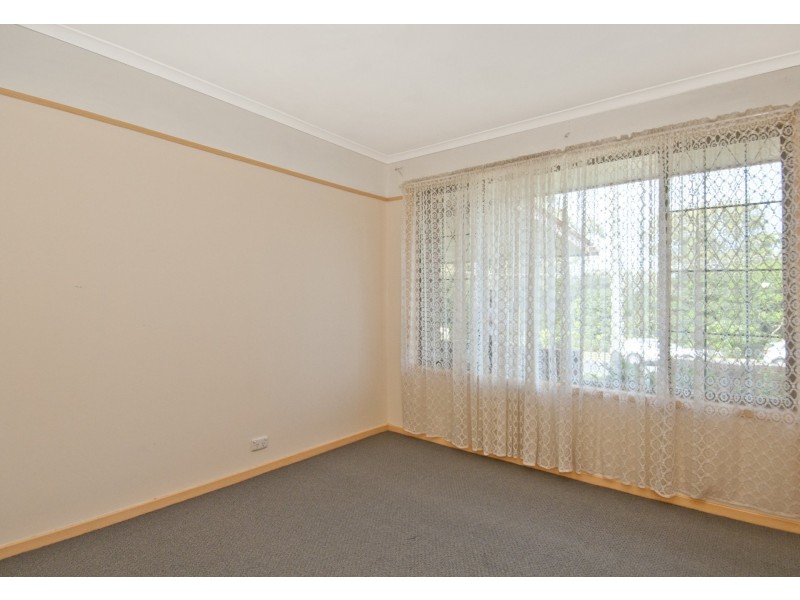 39 Lima Street, Edens Landing QLD 4207