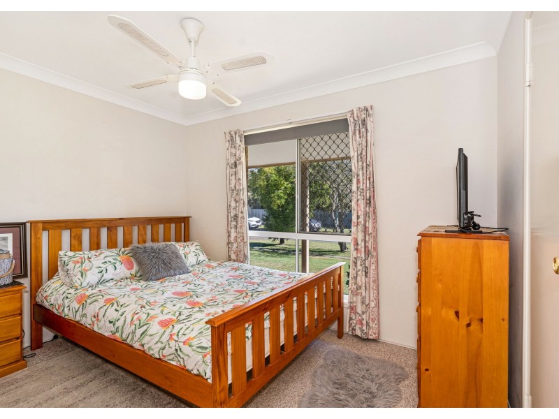 64 Tallagandra Rd, Beenleigh QLD 4207