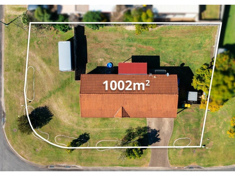 64 Tallagandra Rd, Beenleigh QLD 4207