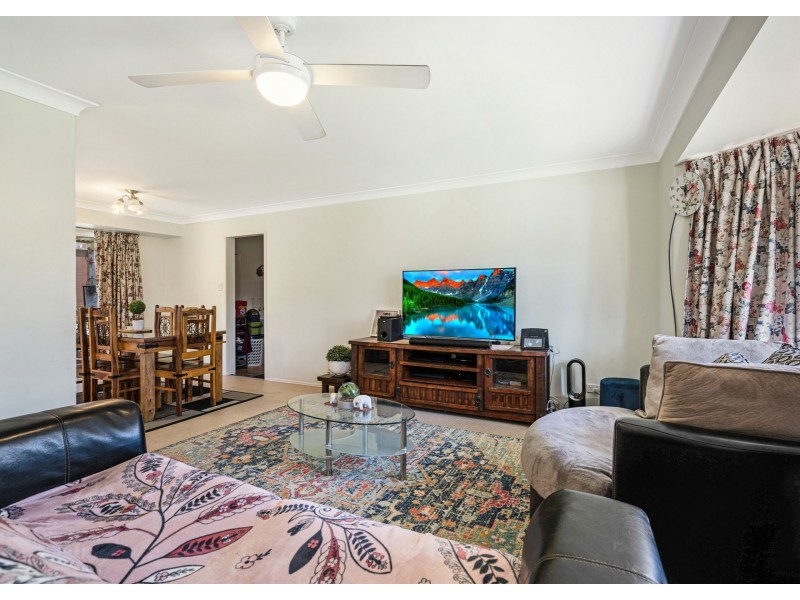 64 Tallagandra Rd, Beenleigh QLD 4207