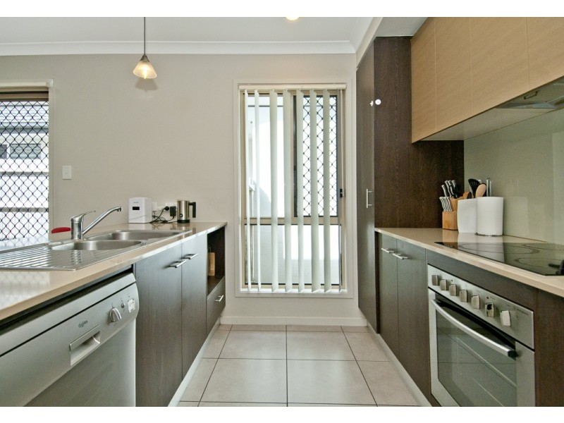 45 Meander Circuit, Holmview QLD 4207