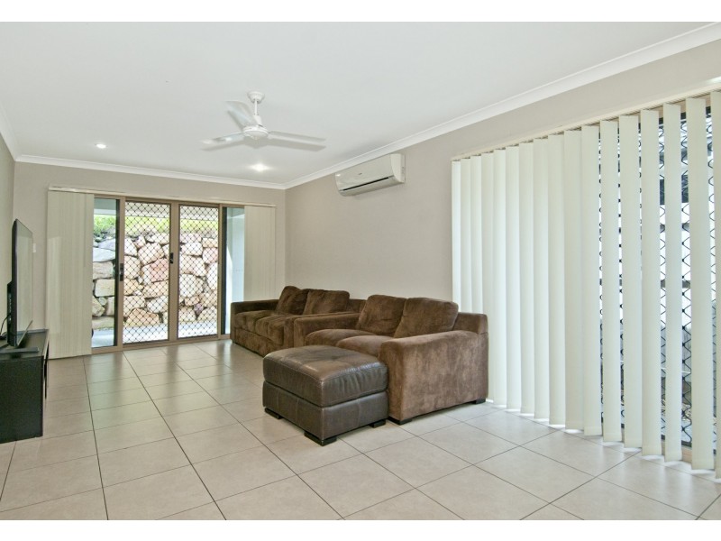 45 Meander Circuit, Holmview QLD 4207