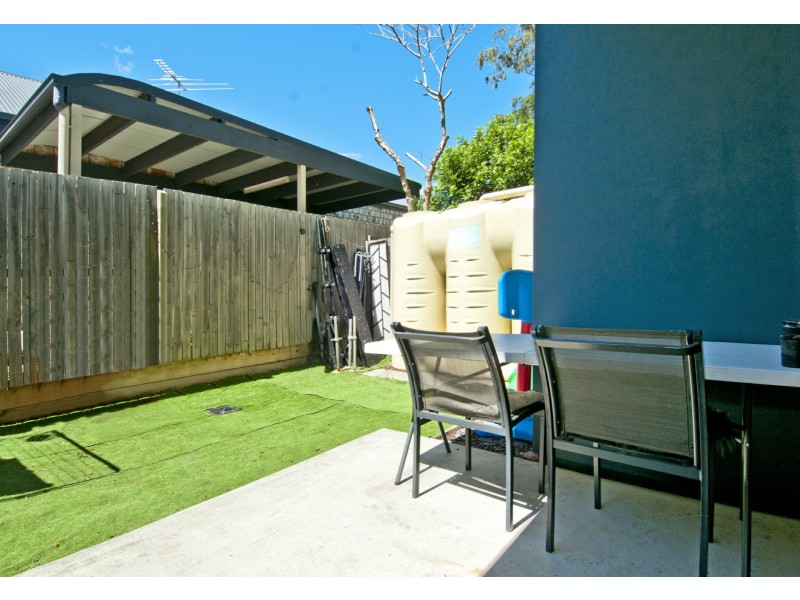 Unit 2/18-20 Frankland Avenue, Waterford QLD 4133