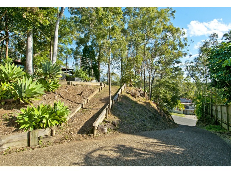 31 Amy Drive, Beenleigh QLD 4207