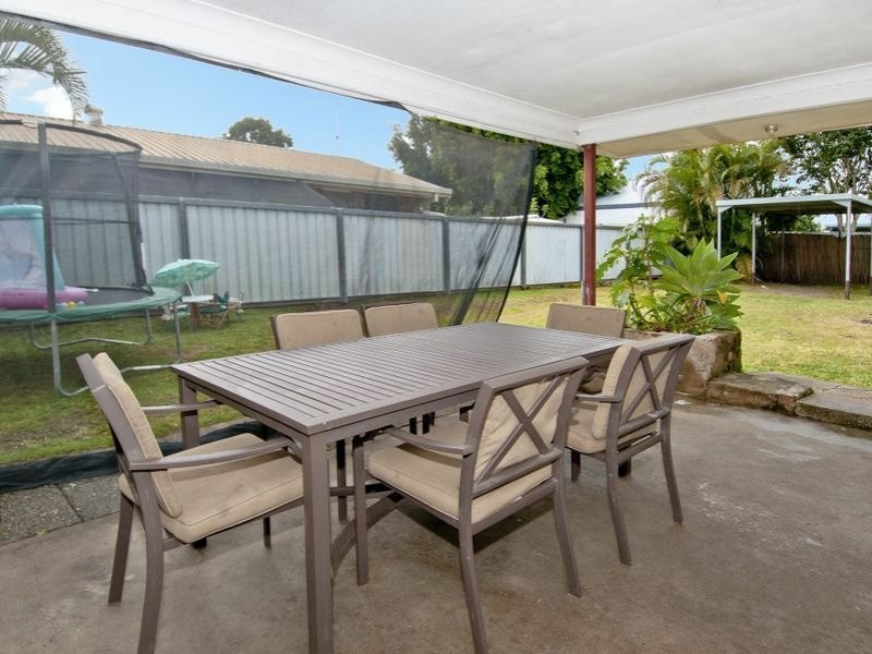 9 Winton Place, Beenleigh QLD 4207