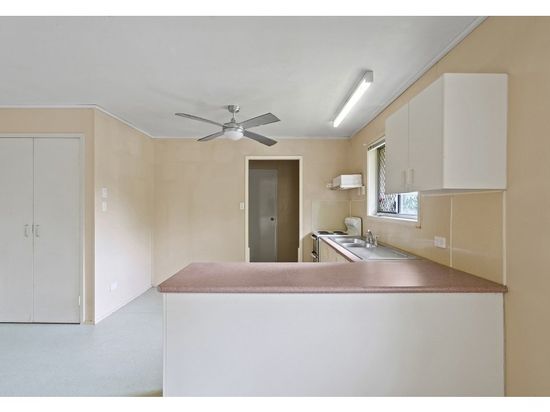 16 Maurice Court, Eagleby QLD 4207