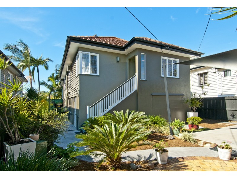 45 Pleystowe Crescent, Hendra QLD 4011