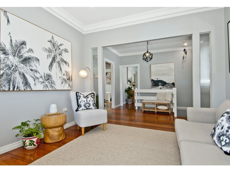 45 Pleystowe Crescent, Hendra QLD 4011