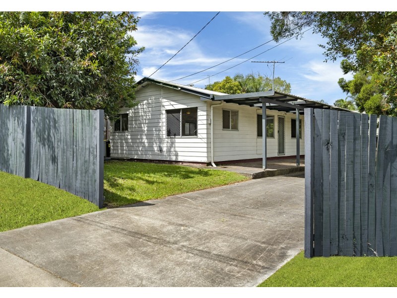 36 Dongarven Drive, Eagleby QLD 4207