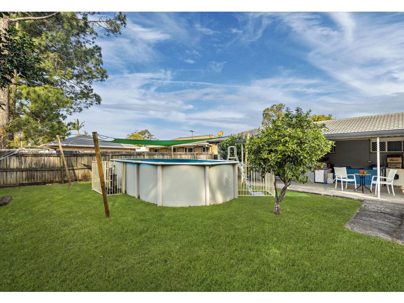 9 Beetson Court, Eagleby QLD 4207