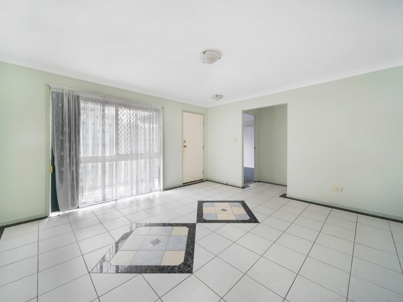 16 Lorraine Street, Crestmead QLD 4132