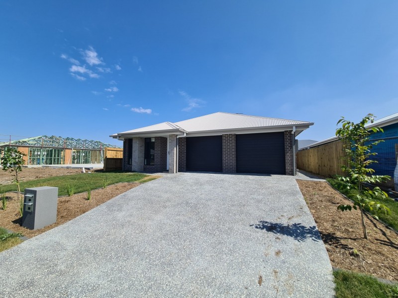 3B Fanflower Street, Logan Reserve QLD 4133