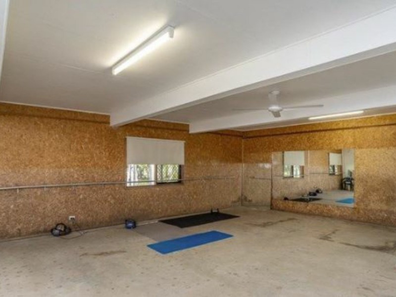 160 Albert St, Eagleby QLD 4207