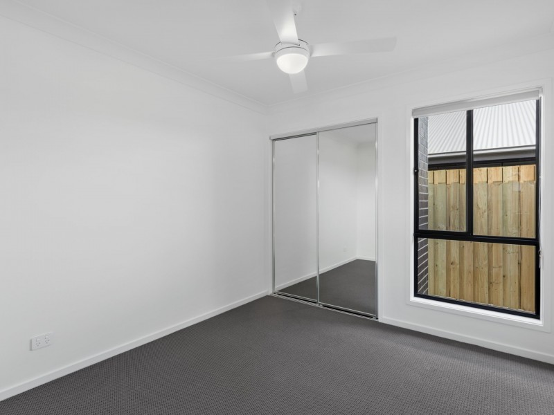 31 Jim Davidson Blvd, Belivah QLD 4207