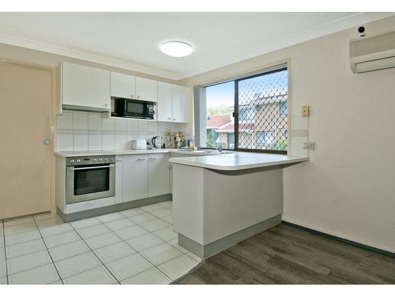 3/15 Lane Ct, Mount Warren Park QLD 4207