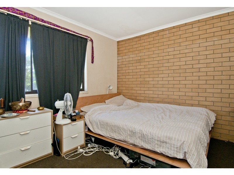 Unit 4/4 Cowper Avenue, Eagleby QLD 4207