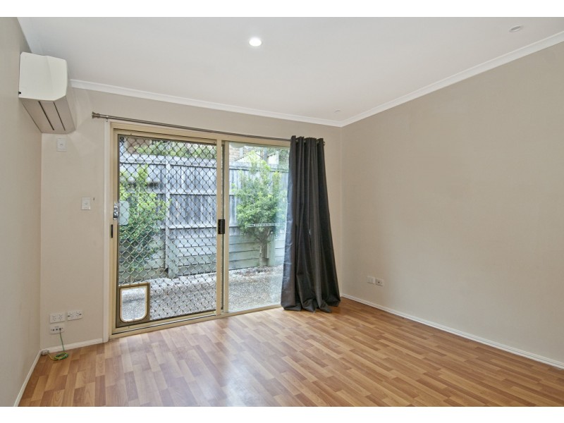 Unit 4/35 Solar Street, Beenleigh QLD 4207