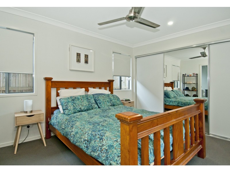 39 Samford Drive, Holmview QLD 4207