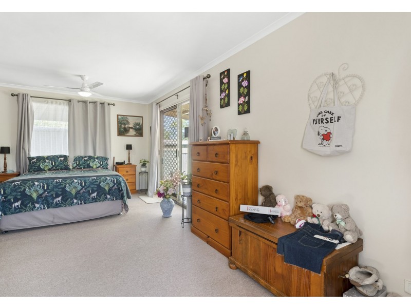 31 Dion Drive, Eagleby QLD 4207