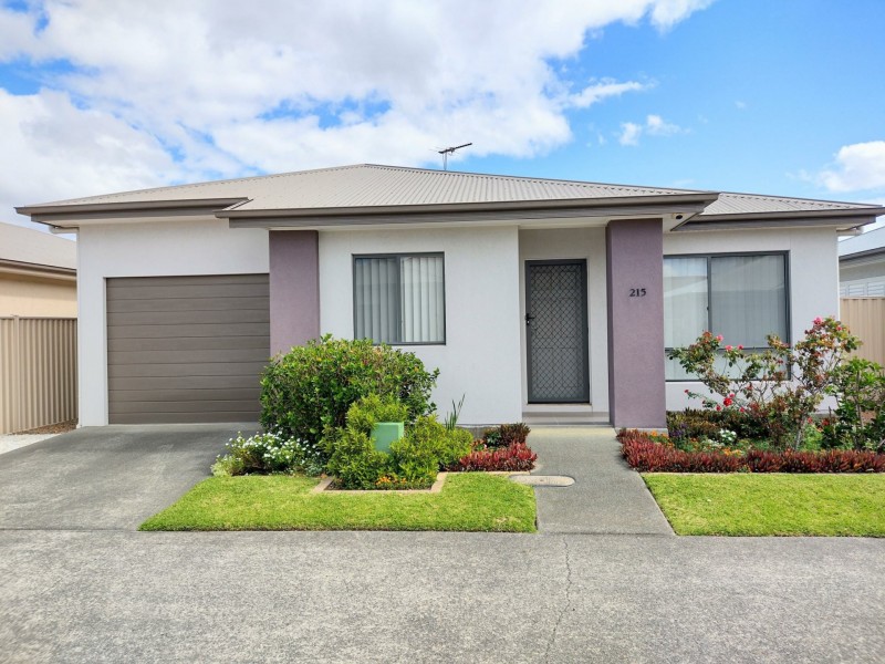 215/225 Logan Street, Eagleby QLD 4207