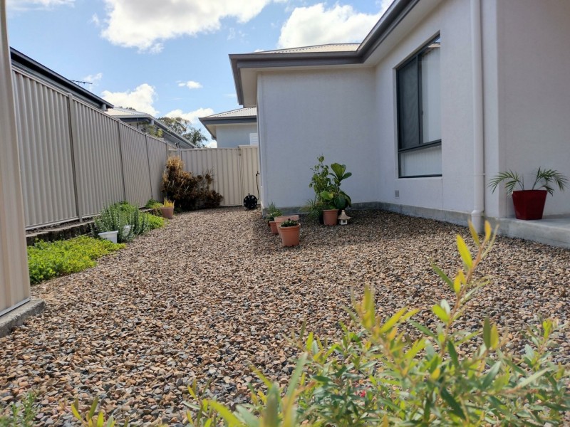 215/225 Logan Street, Eagleby QLD 4207