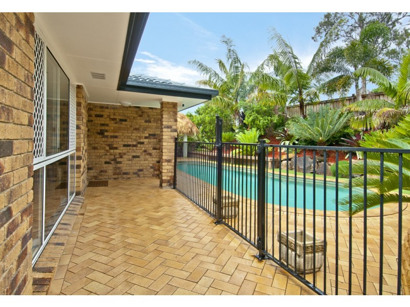 6 Jager Place, Edens Landing QLD 4207